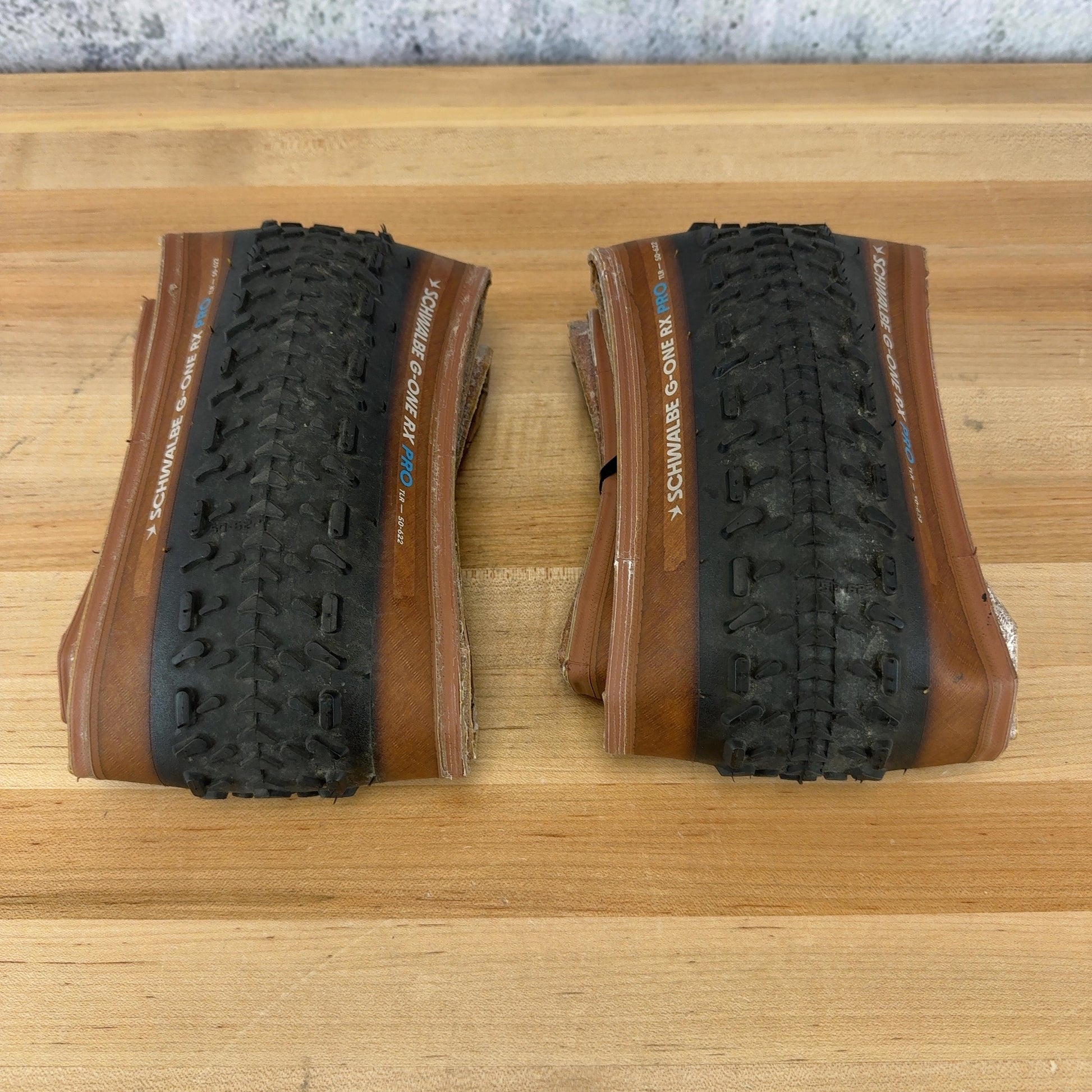 Low Mile! Schwalbe G-One RX Pro 700 x 50mm Tubeless Tanwall Gravel Pair Tires