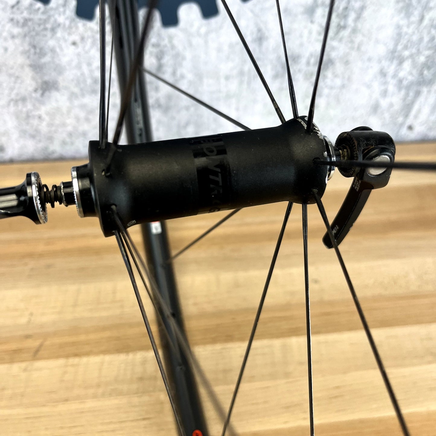 Bontrager Aeolus Pro 3 Carbon Tubeless Rim Brake Wheelset