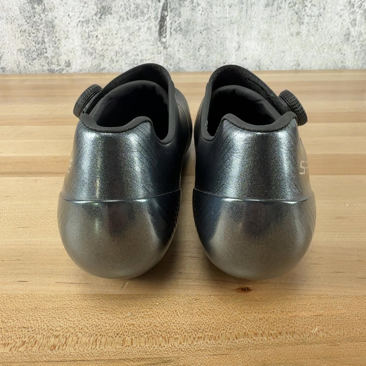 New! Shimano S-Phyre SH-RC903 42 EU Black Carbon Clipless Bike Shoes MSRP $450 — photo 4 of 7