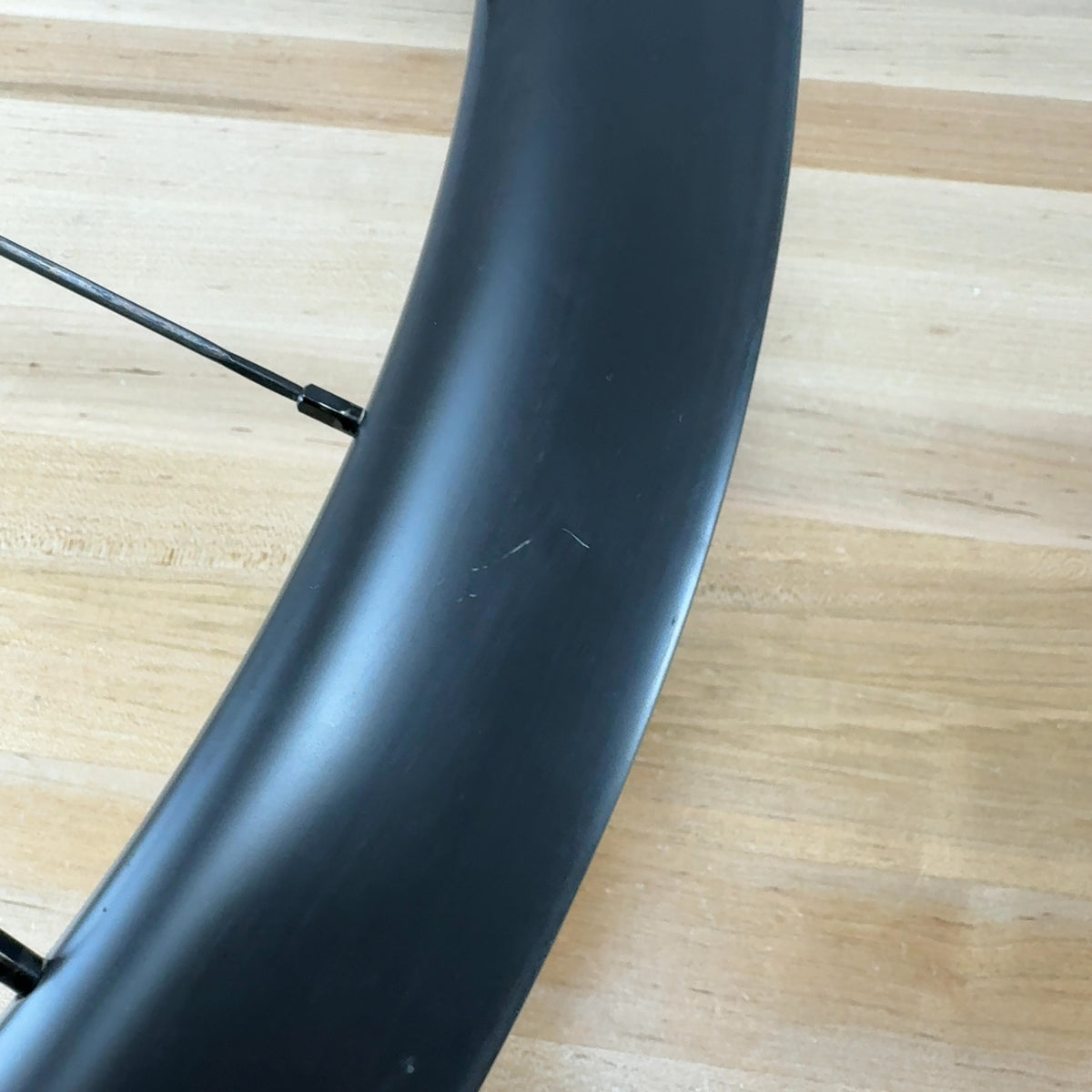 Low Mile! Zipp 303s Carbon Tubeless ZR1 Hubs Gravel Bike Wheelset 700c 1537g — photo 10 of 10