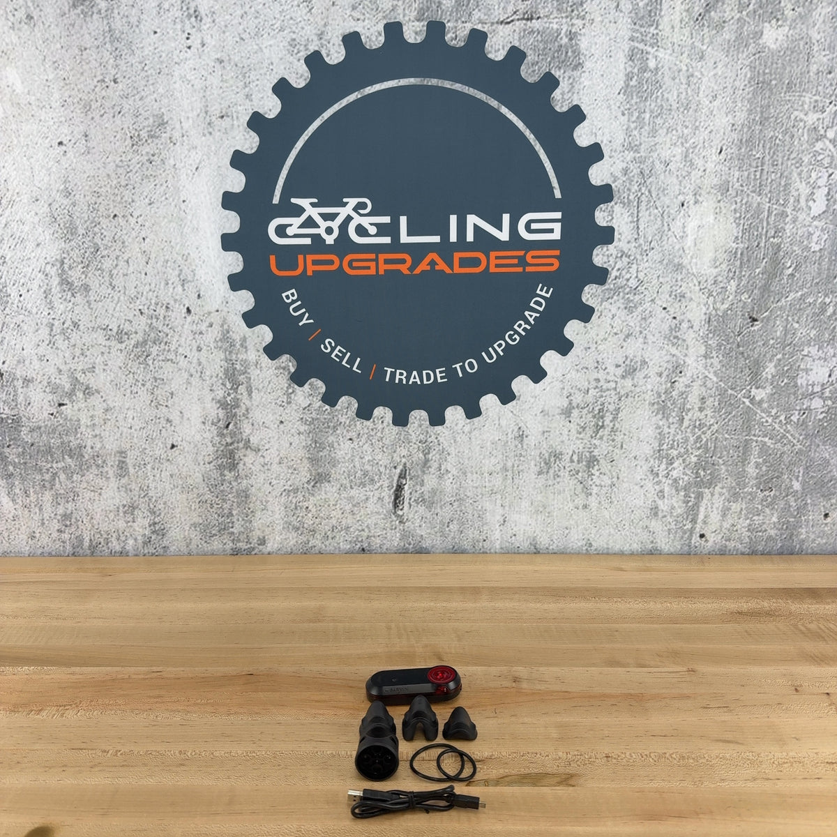 New! Garmin Varia RTL 515 Cycling Bike Radar Rear Tail Light w/ Mount