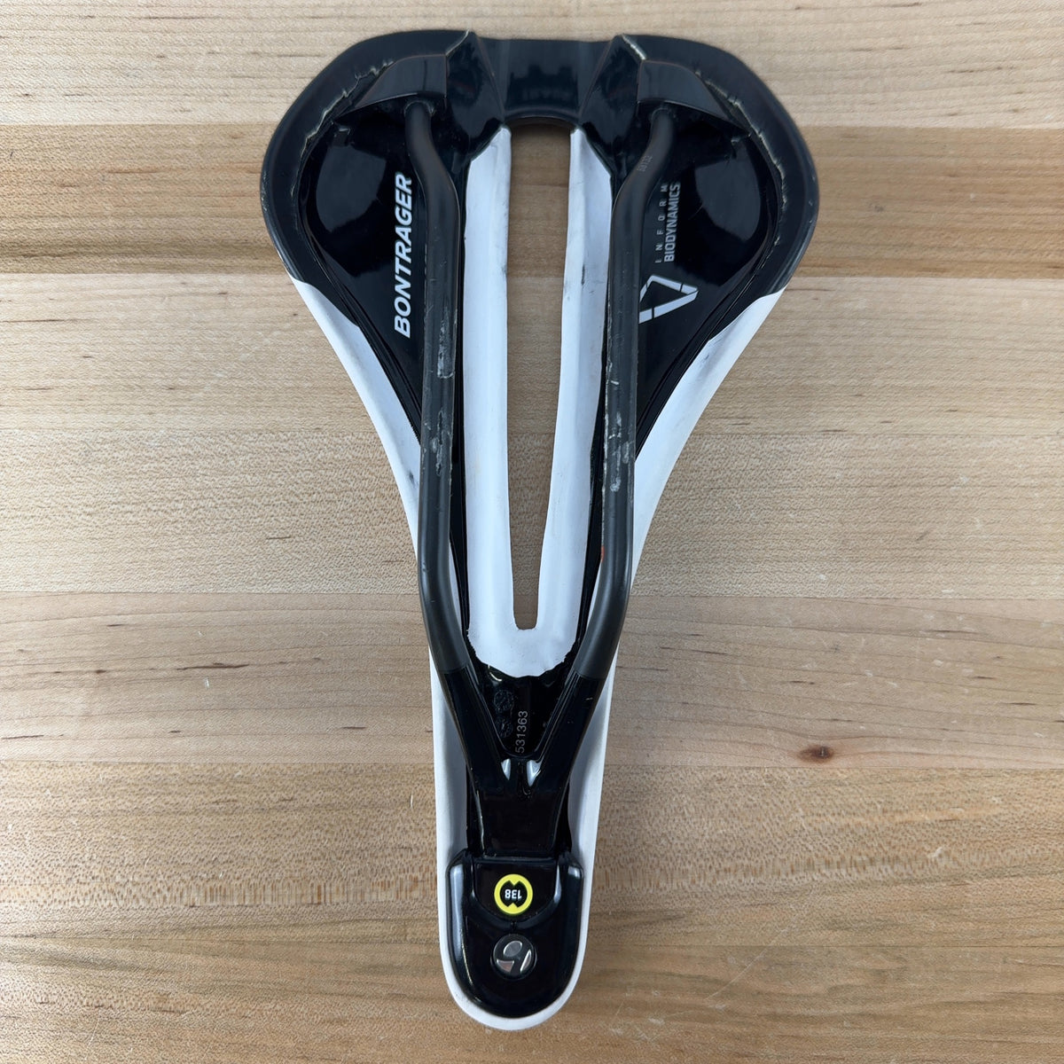 Bontrager Montrose Pro 138mm 7x10mm Carbon Rails White Bike Saddle 174g — photo 7 of 7