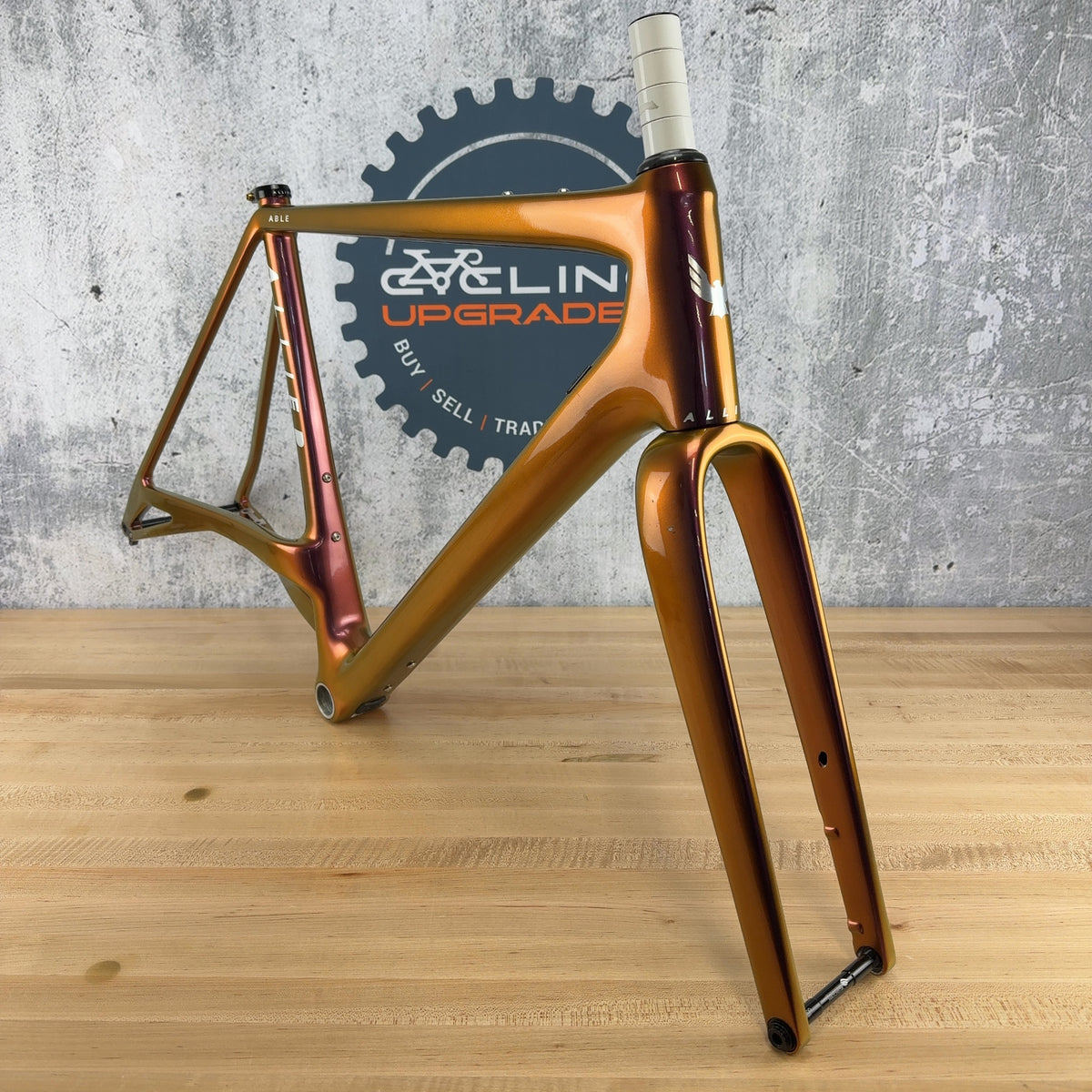 2024 Allied Able Medium Harlequin Purple to Green Carbon Gravel Bike Frameset — photo 3 of 14