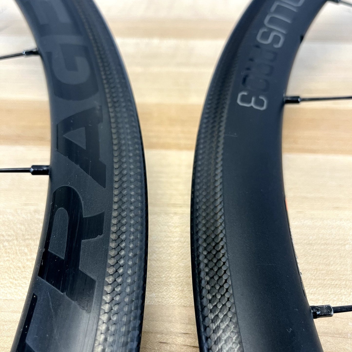 Bontrager Aeolus Pro 3 Carbon Tubeless Rim Brake Wheelset