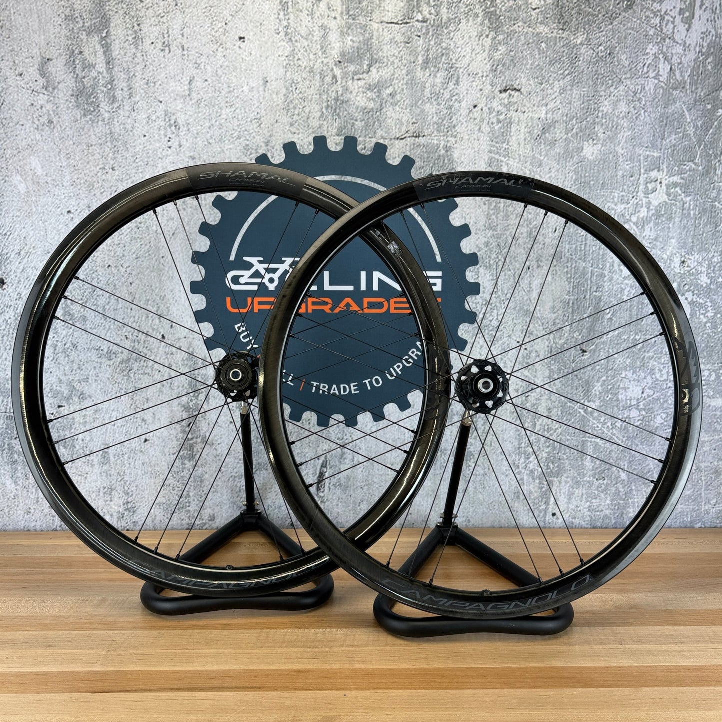 Low Mile! Campagnolo Shamal Carbon Wheelset