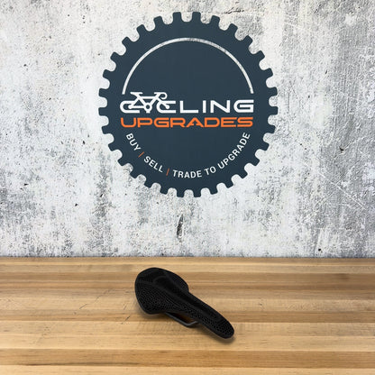 New! Fizik Vento Antares R1 Adaptive Mobius Carbon Rails 140mm Saddle MSRP $330