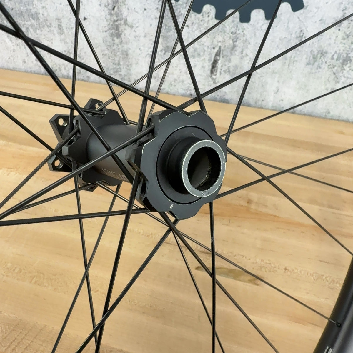 Low Mile! DT Swiss XRC 1501 Spline One MTB Carbon 29" Boost DT 240 Hubs Wheelset — photo 17 of 17