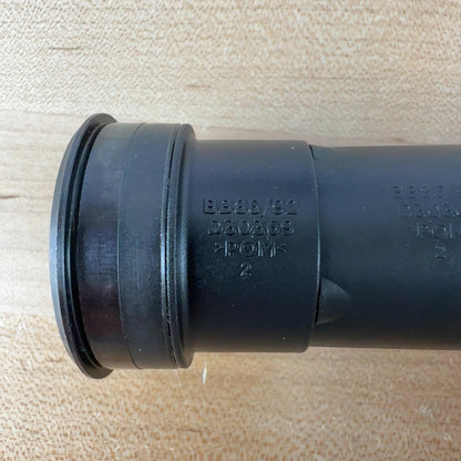 Light Use! Race Face Cinch BB92 30mm Pressfit Bike Bottom Bracket 80g