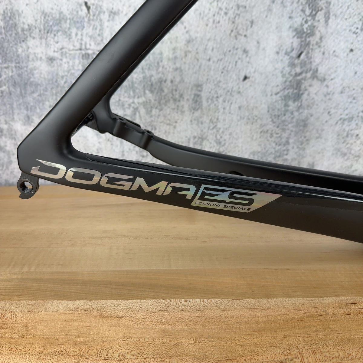 2026 Pinarello Dogma F 595 Tissot Limited Edition Carbon Bike Frameset 2127g