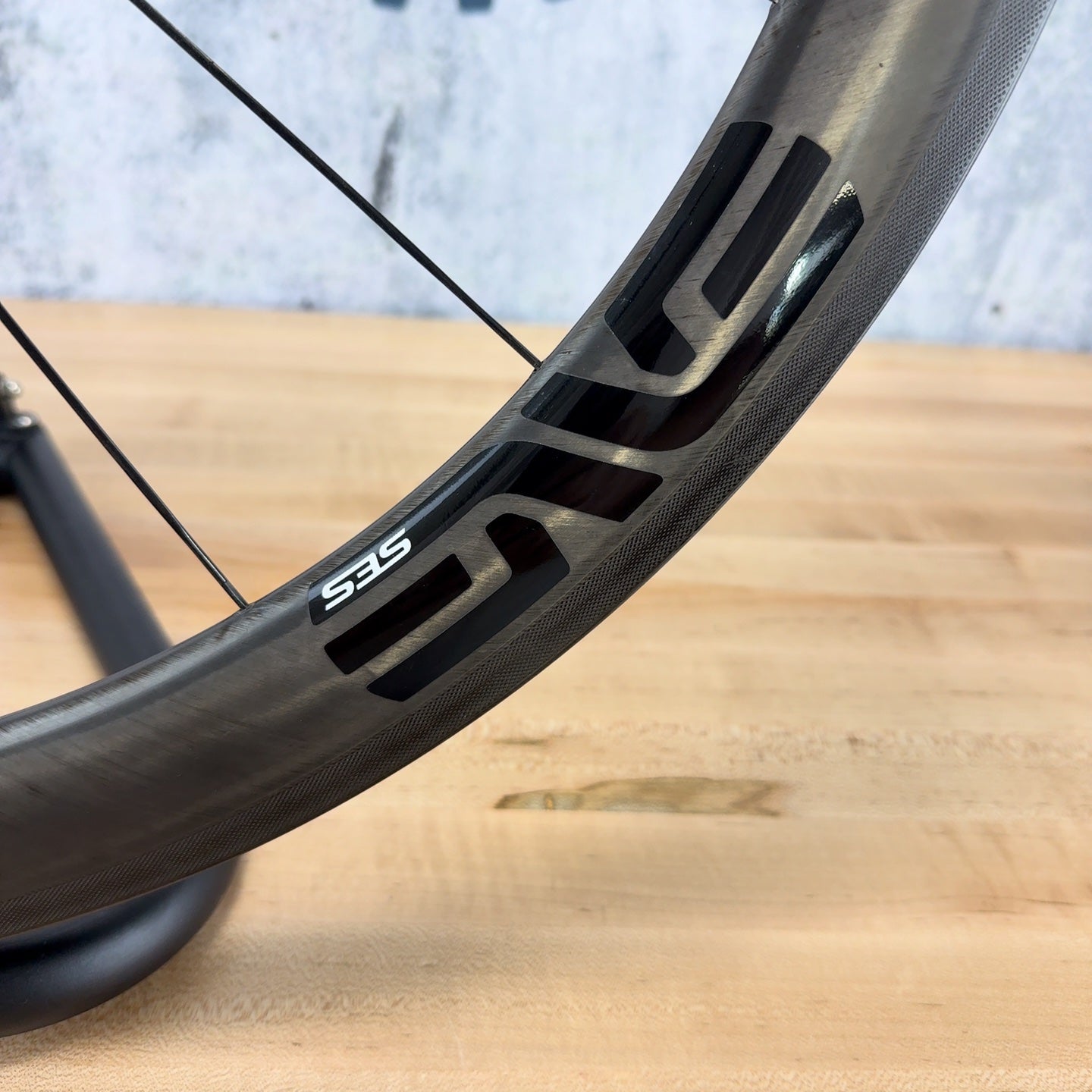 Low Mile! Enve SES 4.5 Silver Chris King R45 Hubs Carbon Wheelset 1674g