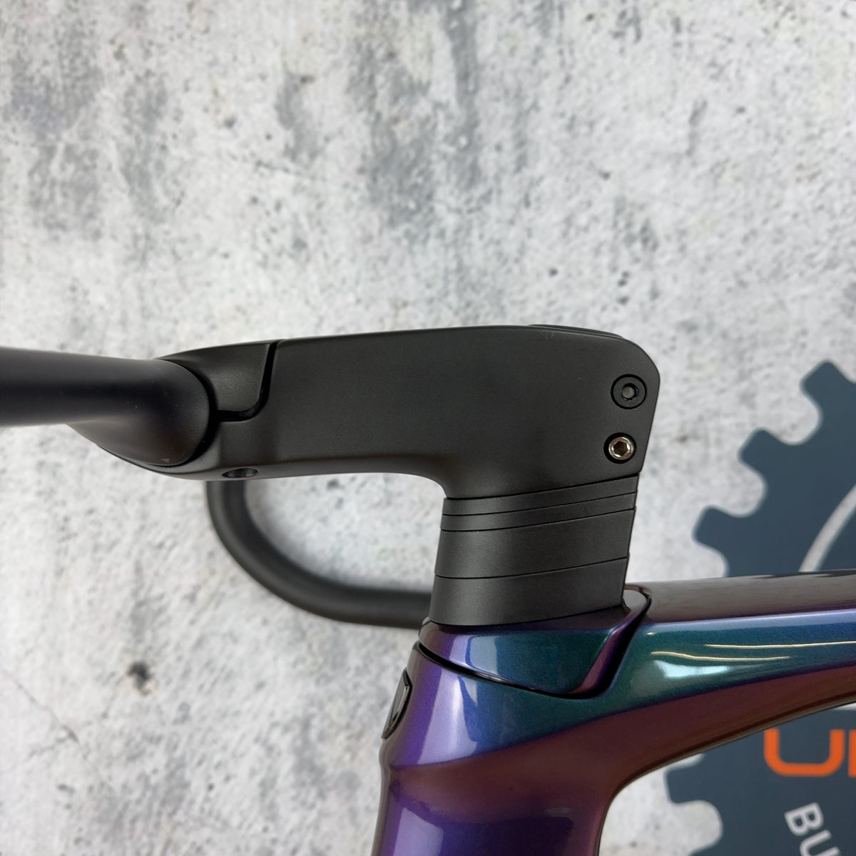 Light Use! 2022 Trek Madone SLR Gen 6 58cm Disc Brake 800 OCLV Carbon Frameset