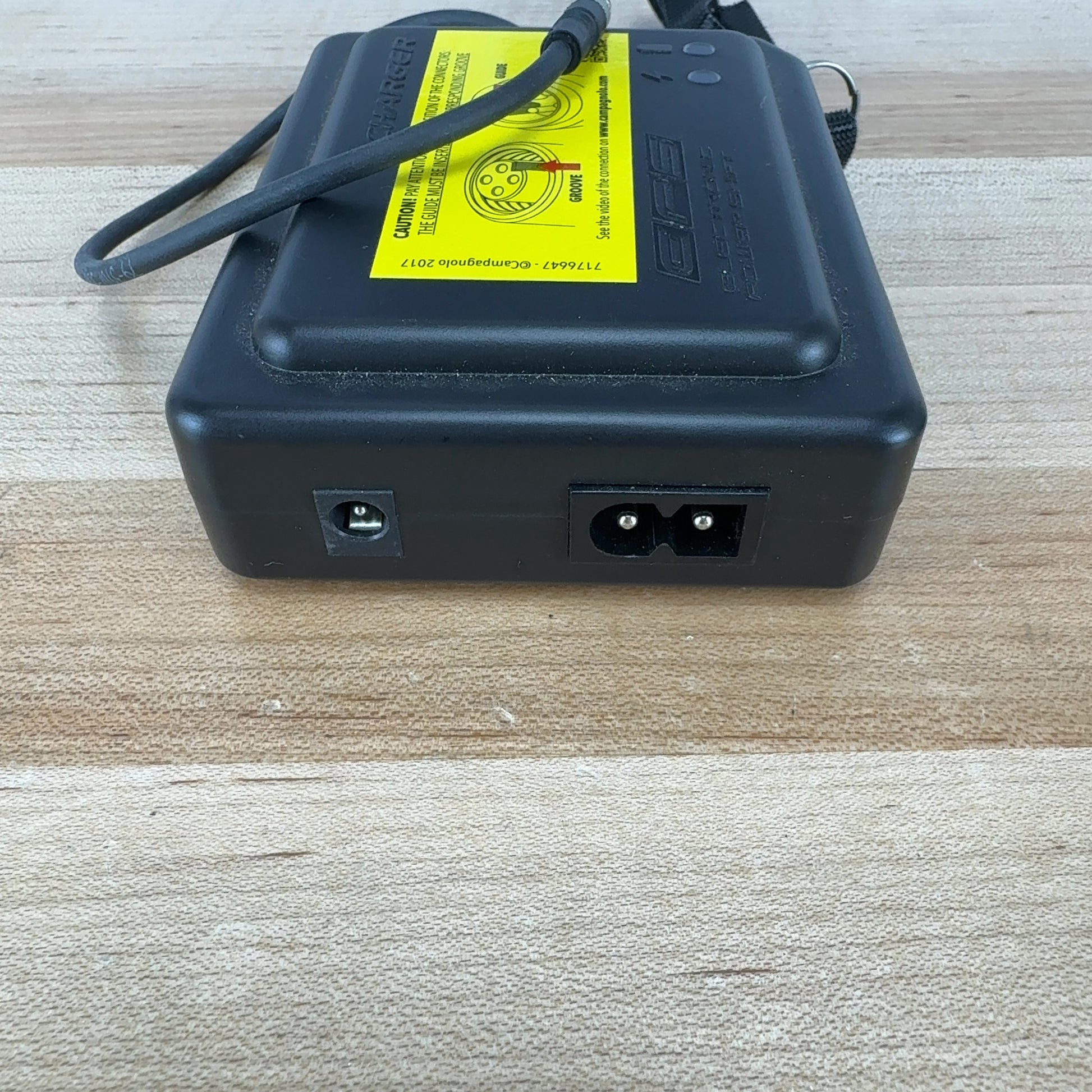 New! Campagnolo Charger AC19-BCEPS Other Bicycle Electronics