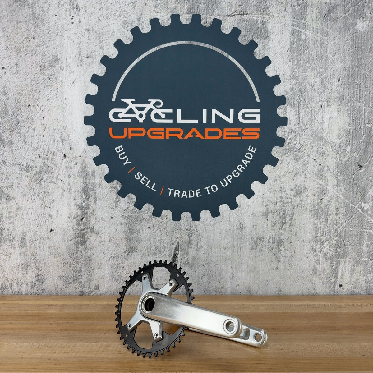 New Take Off! Shimano CUES FC-U6030-1 170mm 42T Silver Gravel Crankset MSRP $125 — photo 2 of 11
