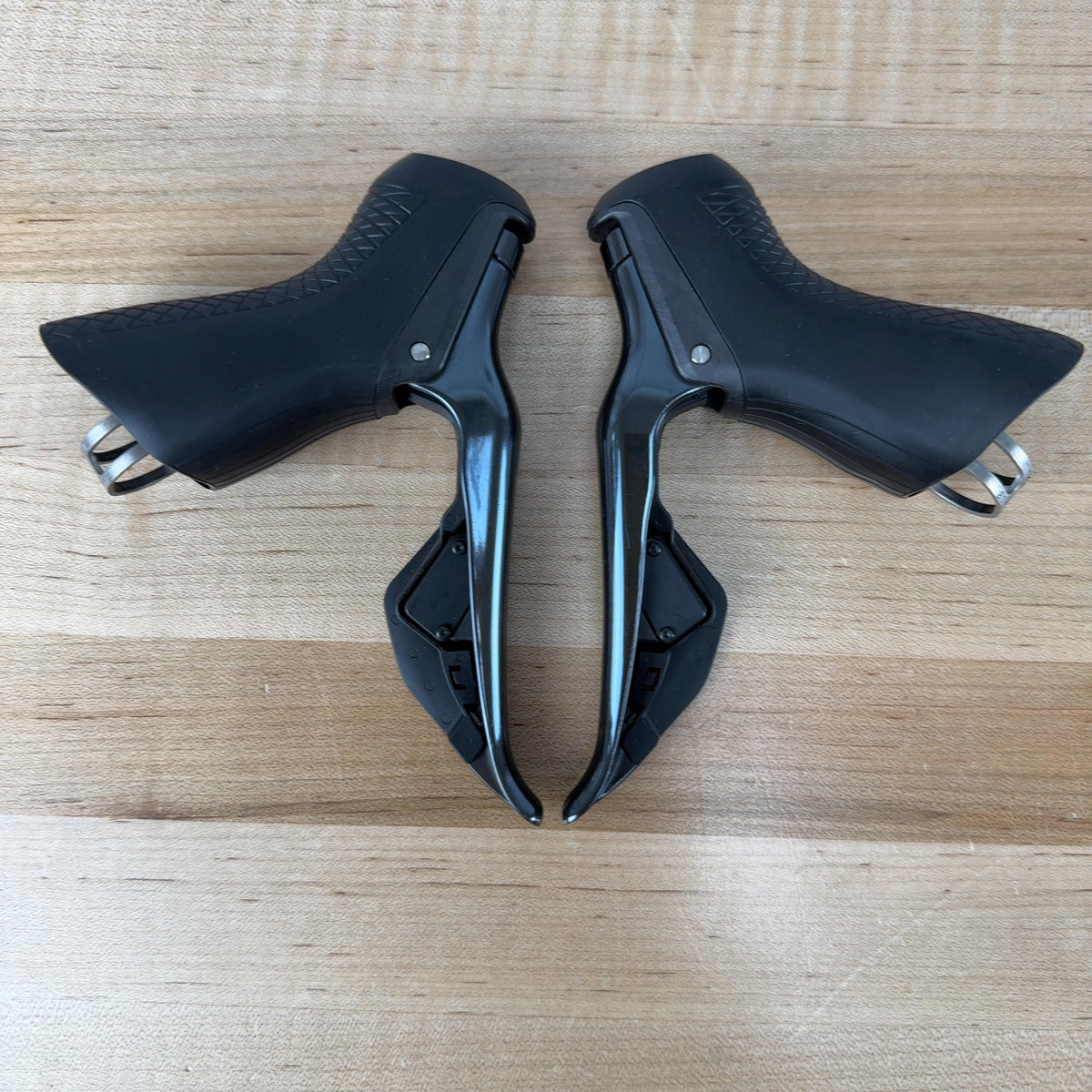 Low Mile! Shimano Dura-Ace R9150 Di2 Rim Brake Groupset — photo 4 of 20