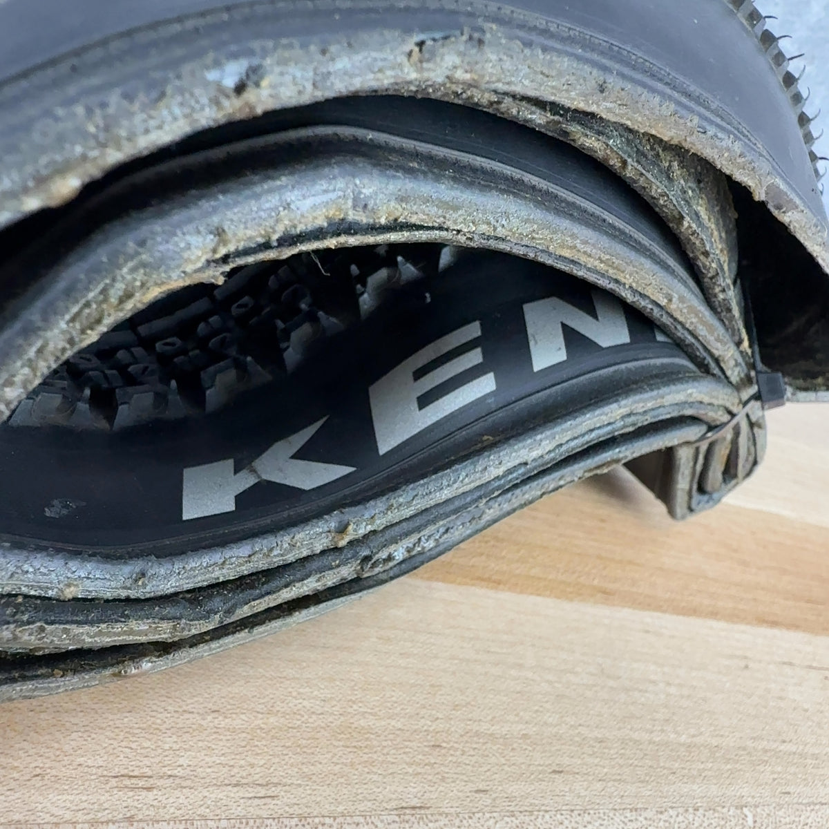Low Mile! Kenda Flintridge Pro GCT 700x45mm Tubeless Single Gravel Bike Tire — photo 4 of 4
