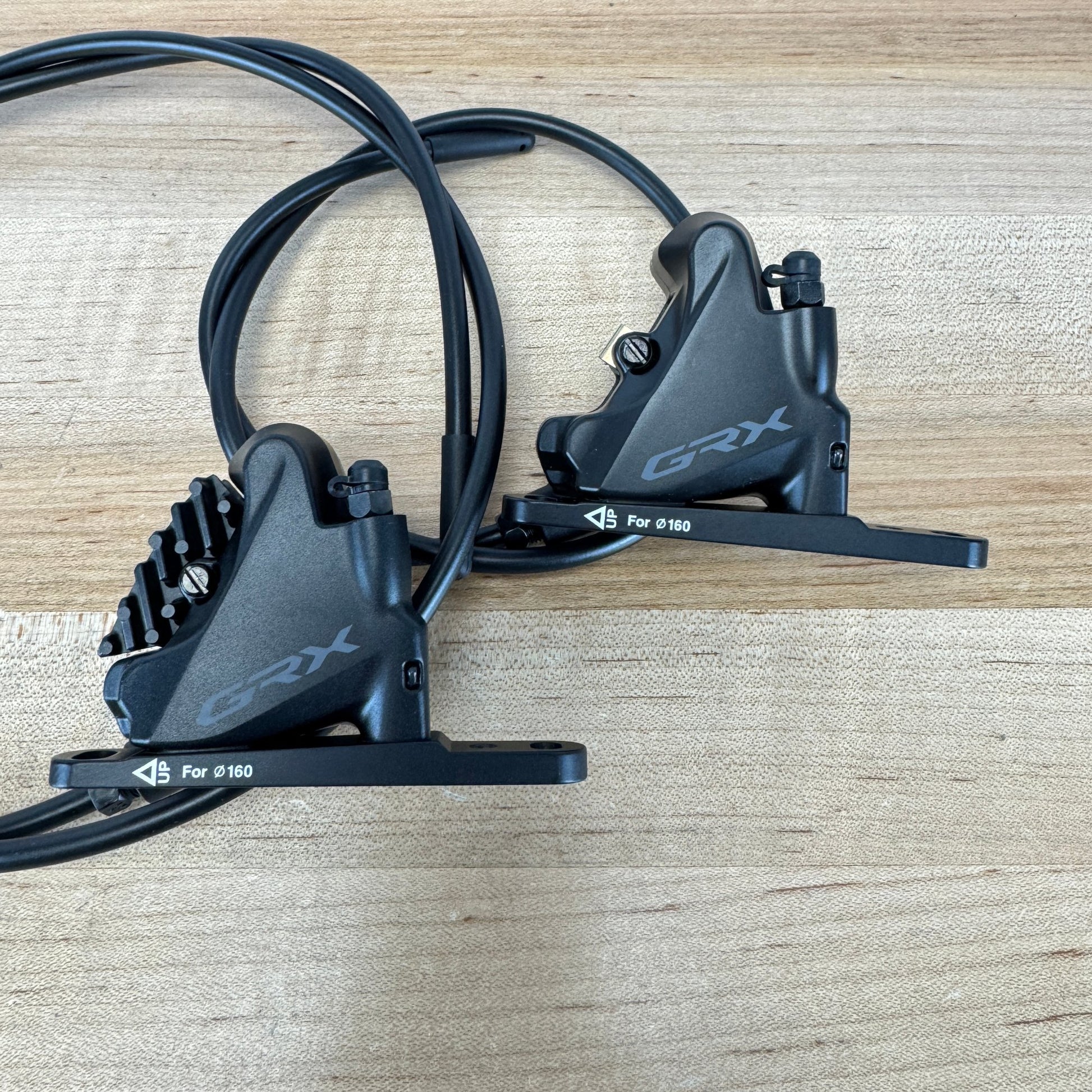 New! Shimano GRX BR-RX400 2-Piston Flat Mount Gravel Bike Disc Brake Calipers