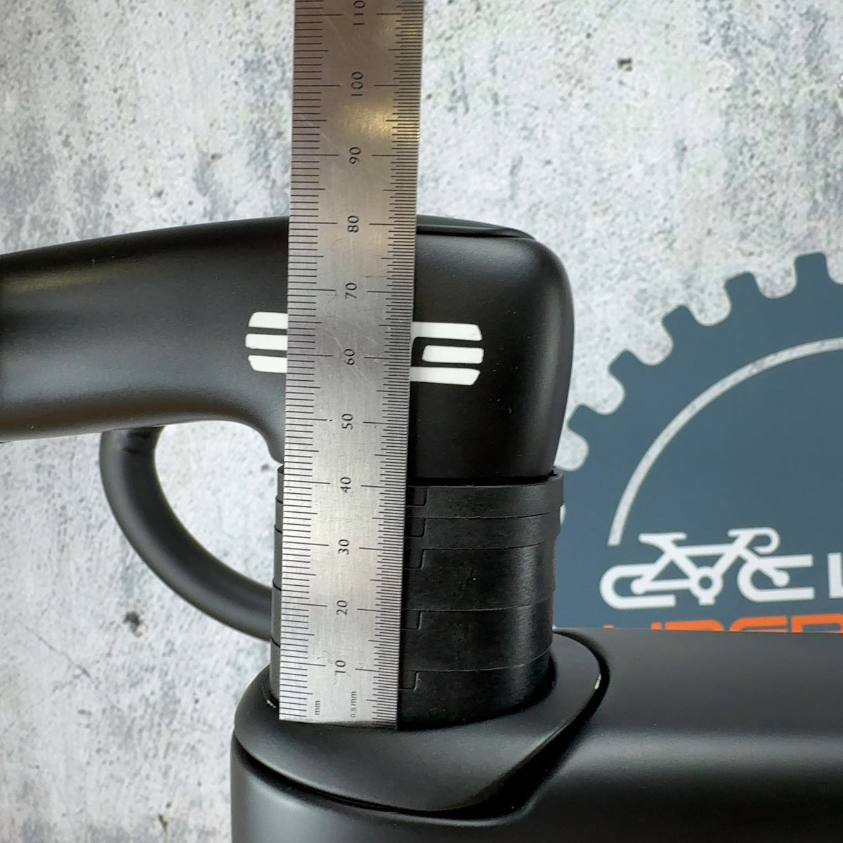 Enve Melee V1 60cm Carbon Disc Brake Matte Black Road Bike Frameset 700c 1890g — photo 9 of 18