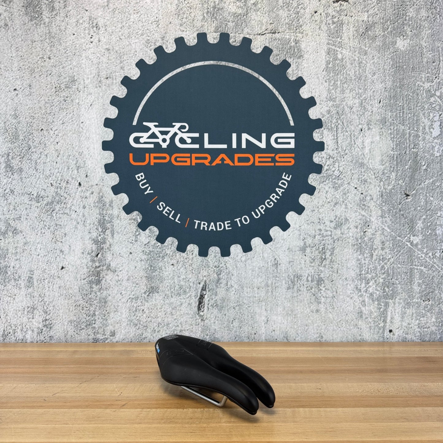 Low Mile! ISM PN 3.1 120mm Chromoly Noseless TT/Triathlon Bike Saddle