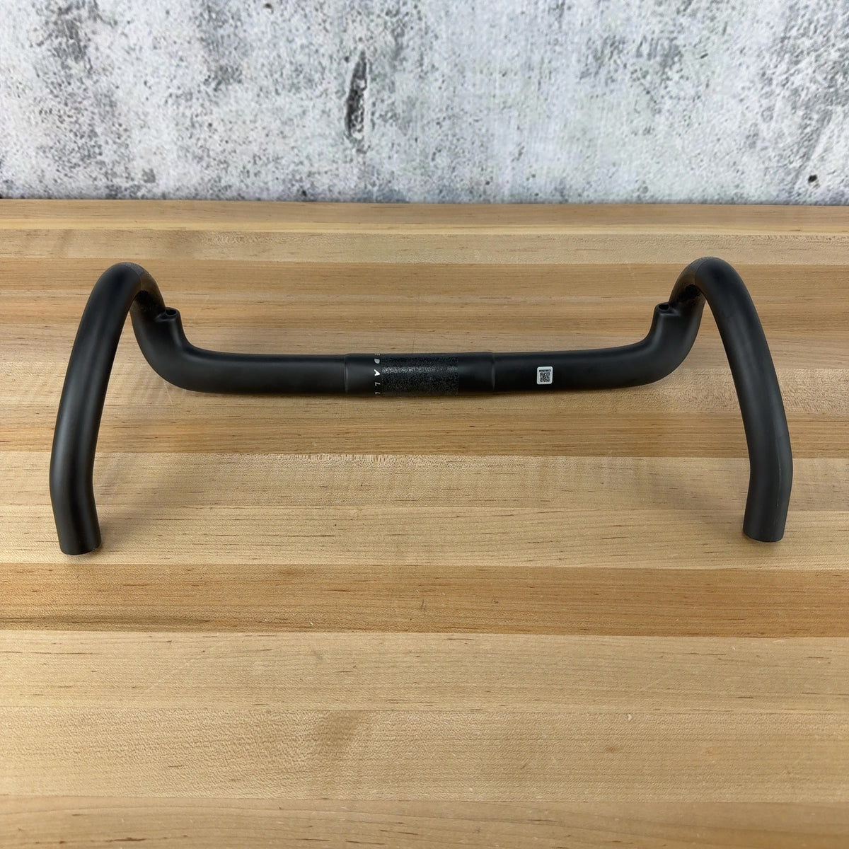 New Take Off! Allied HB10 38/42cm 70mm Reach 31.8mm Carbon Handlebar MSRP $200 — photo 11 of 12