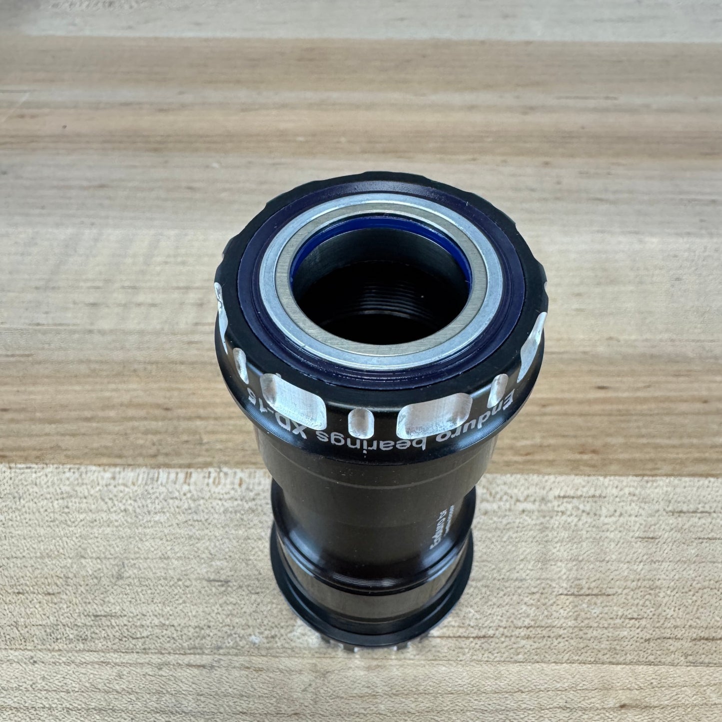 New! Enduro Bearings XD15 TorqTite BB30 to 24mm Ceramic BKC-0681 Bottom Bracket