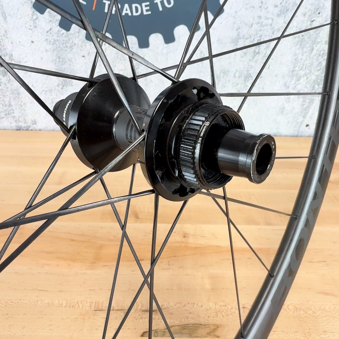 Light Use! Bontrager Aeolus RSL 37 700C Disc Brake XDR Carbon Rear Wheel 748g