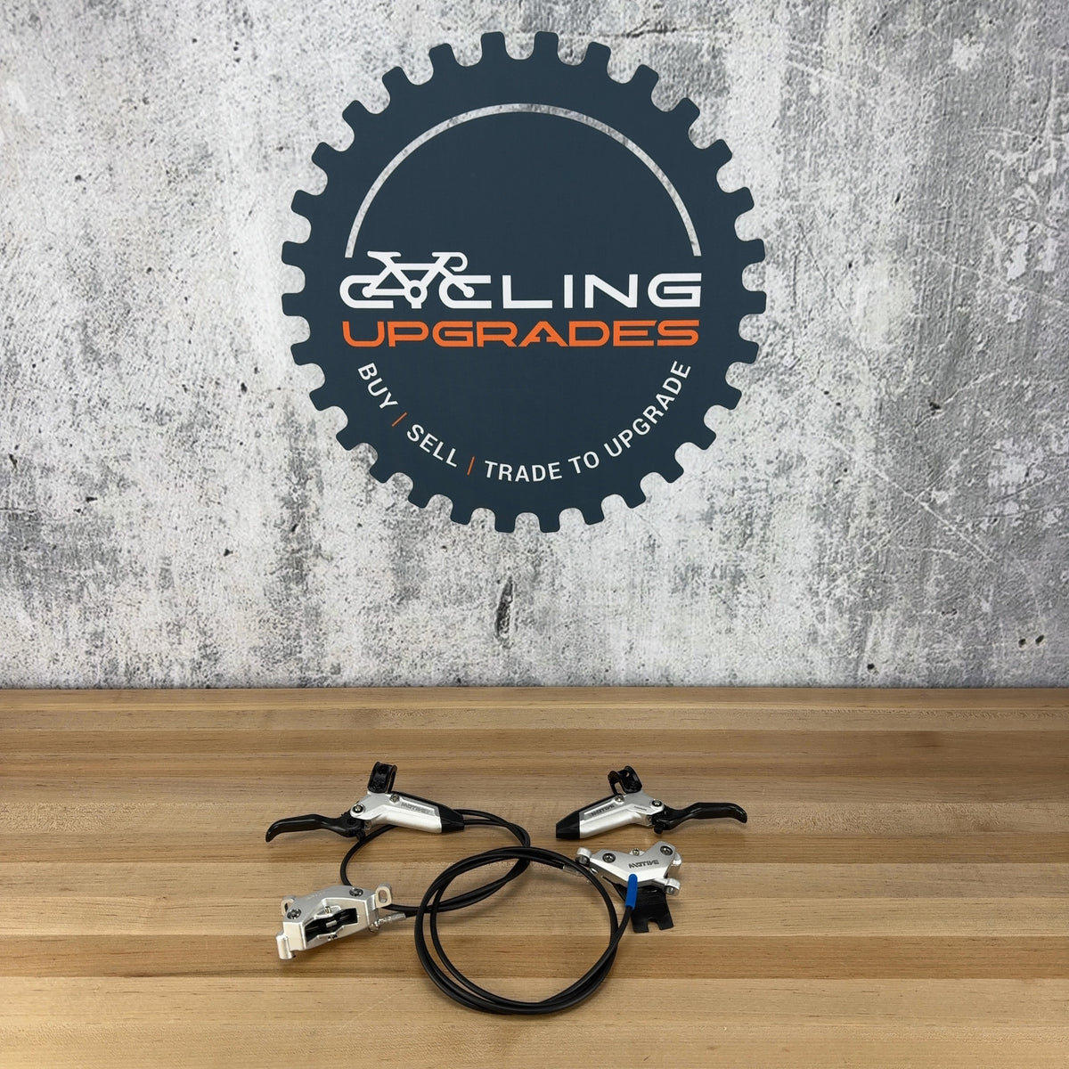 New Take Off! SRAM Motive Ultimate A1 4-Piston MTB Hydraulic Brakeset MSRP $610