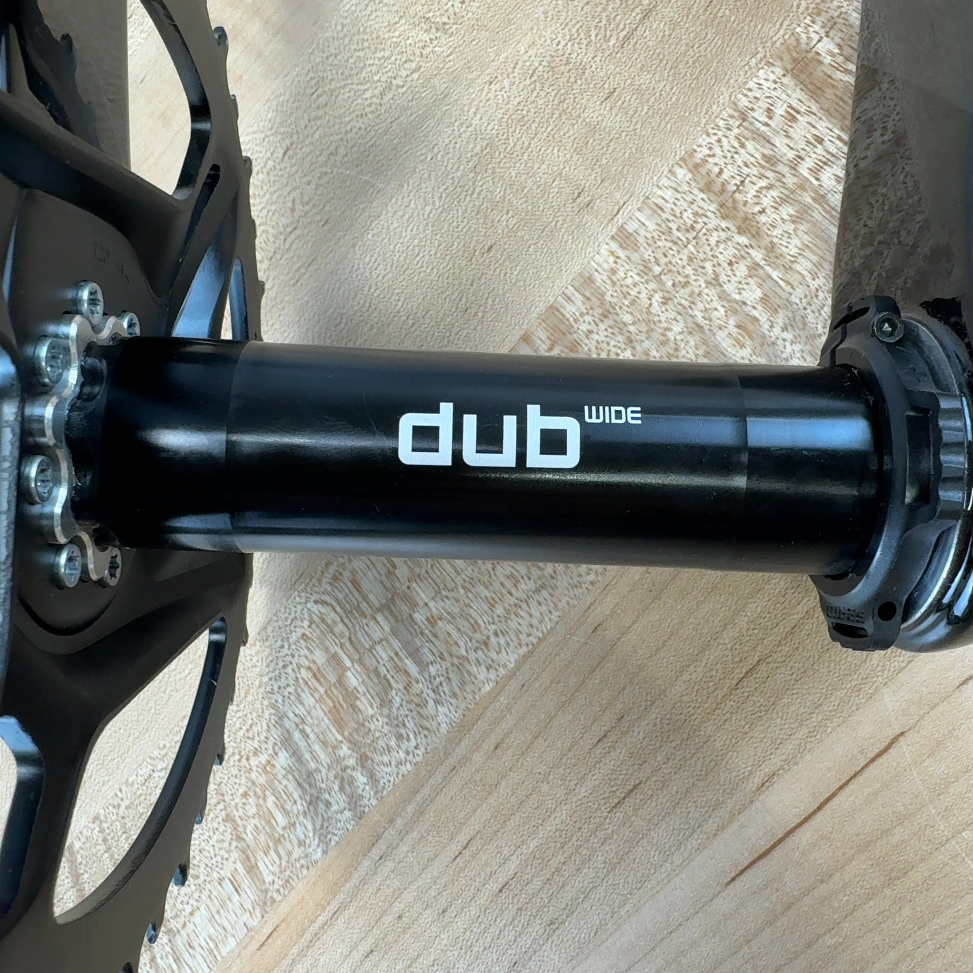 SRAM Force AXS D2 172.5mm 38T Carbon DUB 12-Speed Crankset w/ Chainrings