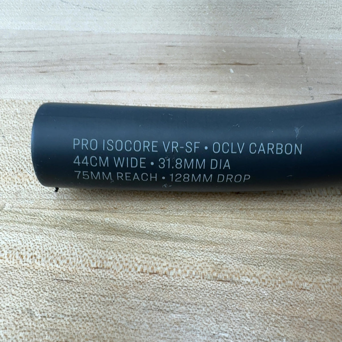 New Take Off! Bontrager Pro IsoCore VR-SF 44cm Carbon Gravel Bike Handlebar 251g — photo 11 of 12
