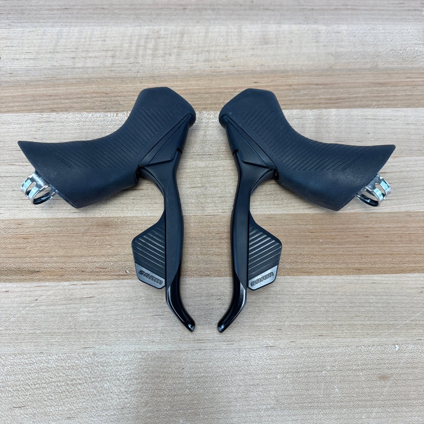 SRAM Rival AXS D1 12/13-Speed Flat Mount Disc 12 Speed Shifters w/ Calipers