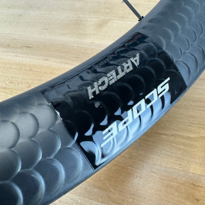 Light Use! 2025 Scope Artech 4.G 700c Carbon Wheelset
