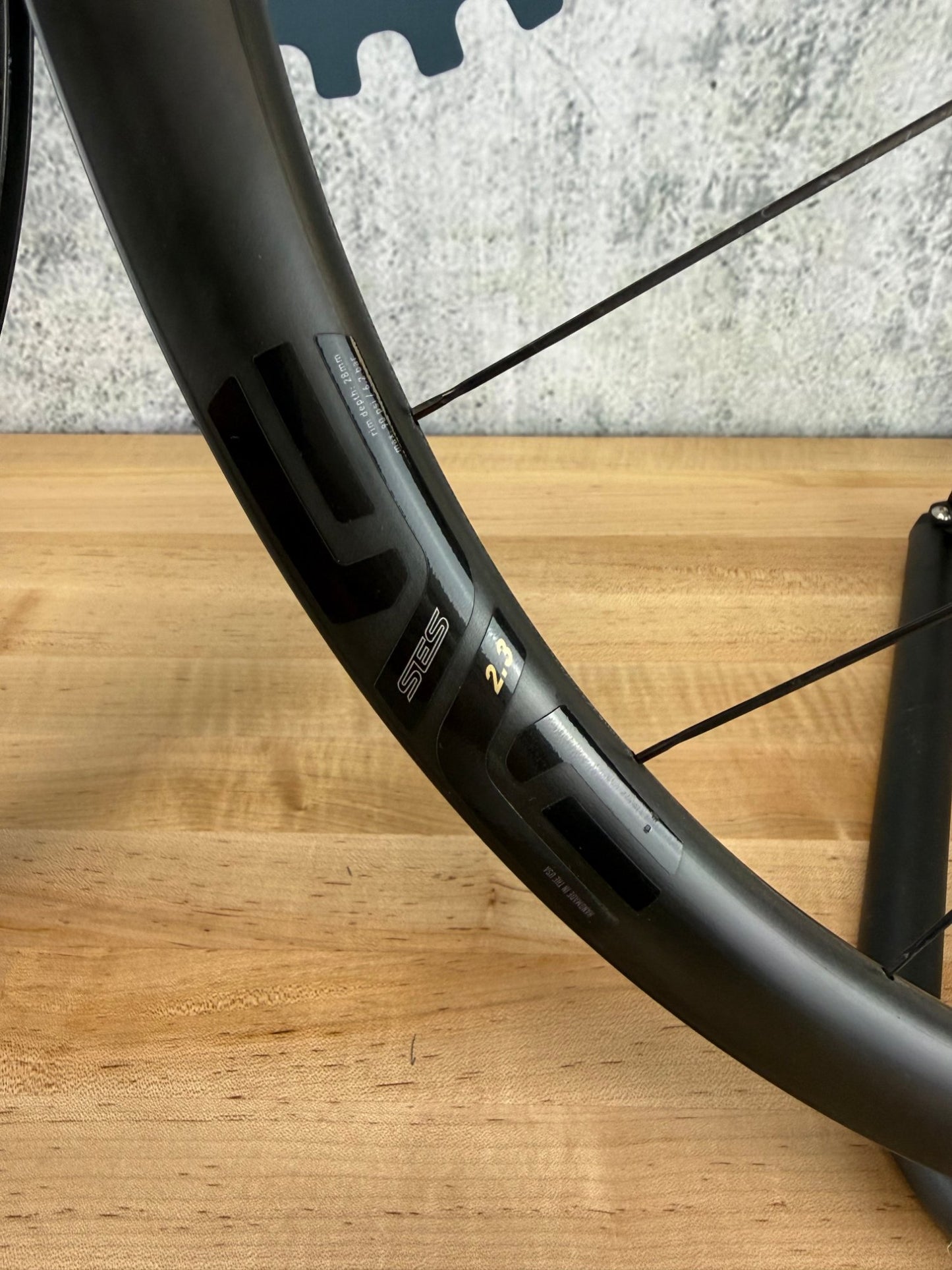 Light Use! Enve SES 2.3 Chris King R45D Carbon Wheelset