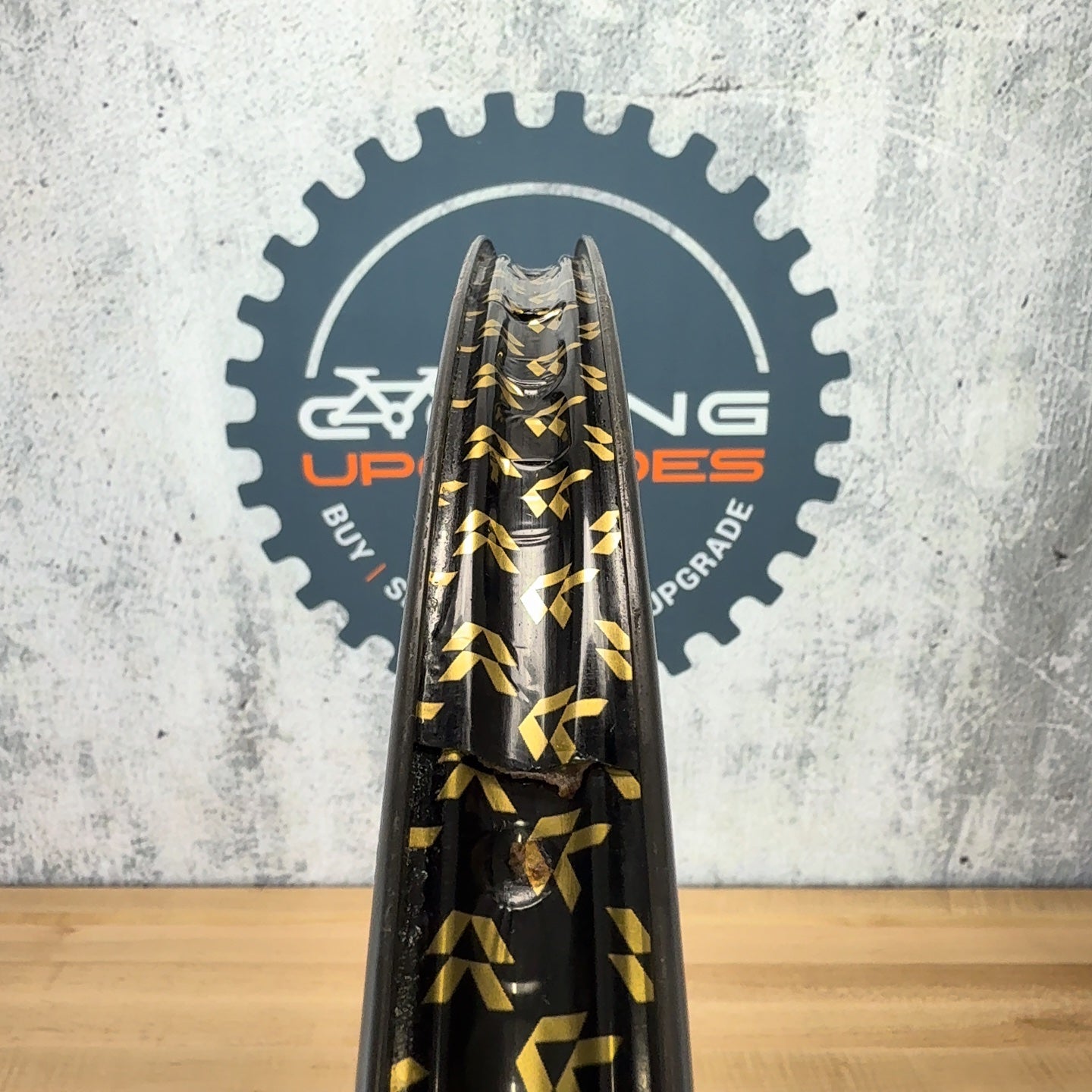 Low Mile! 2022 Reserve 34|37 Zipp ZR1 Hubs Carbon Disc Brake Zipp ZR1 Wheelset