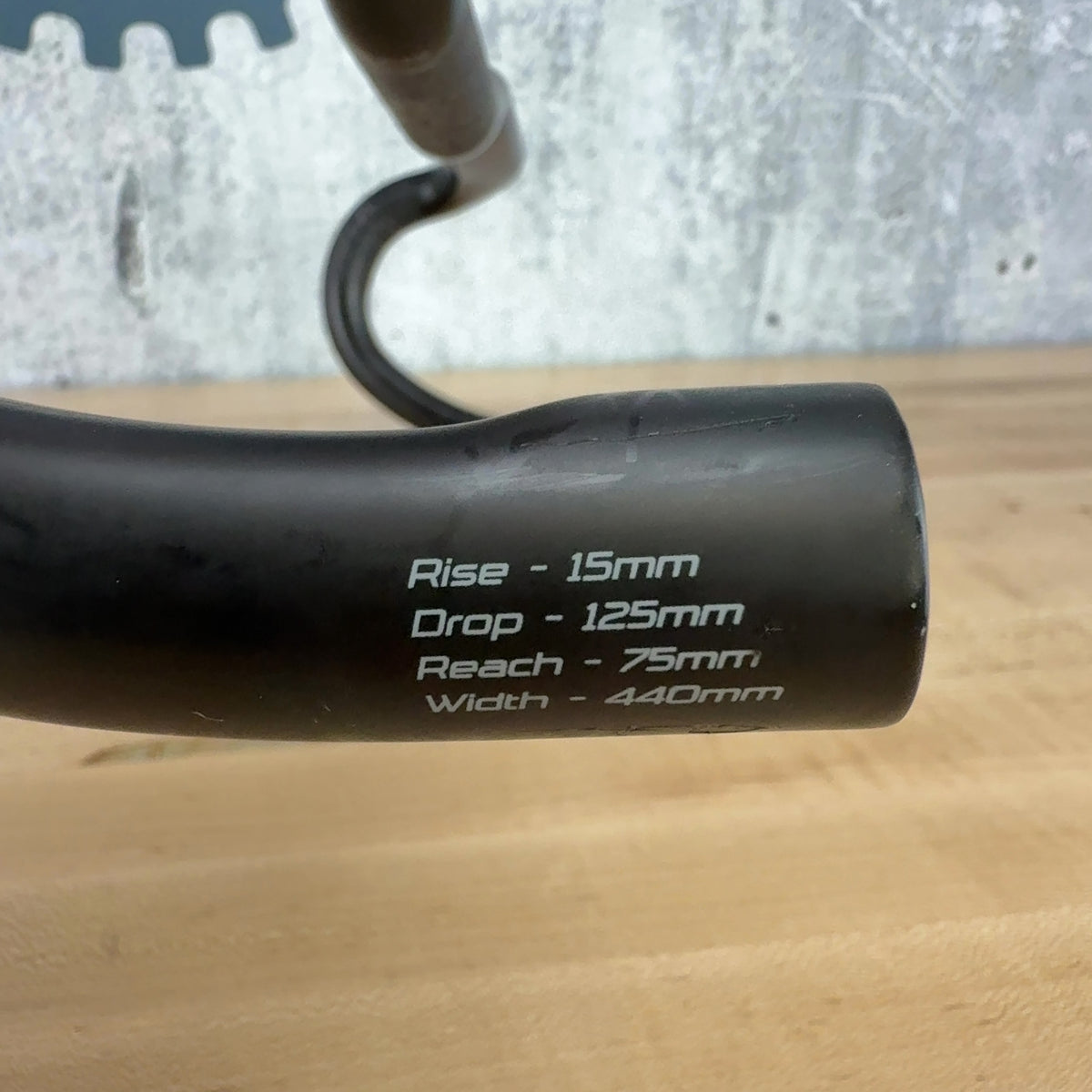 Light Use! Specialized S-Works Hover 44cm Aero Drop Bar Carbon Handlebar 215g