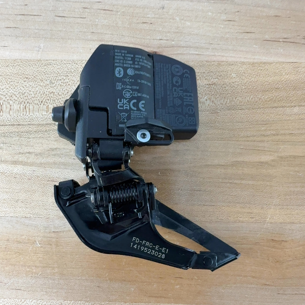 Low Mile! SRAM Force AXS E1 12-Speed Wireless Front Derailleur 179g With Battery — photo 4 of 4
