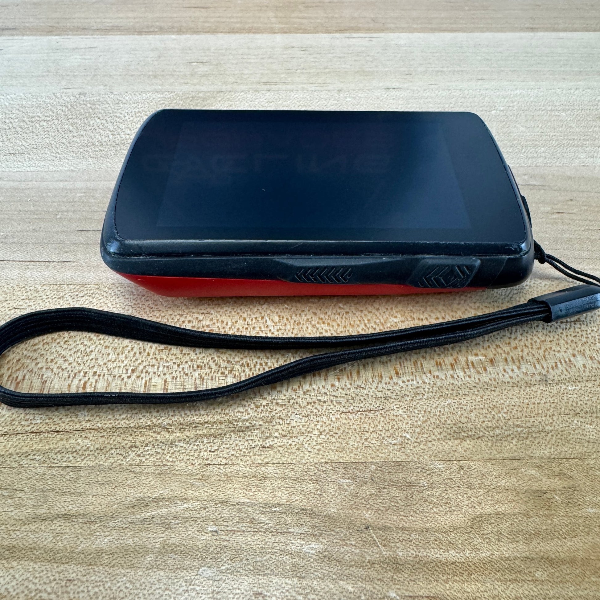 Hammerhead Karoo 2 Red With handlbar Mount Cycling GPS Headunit Computer 133g