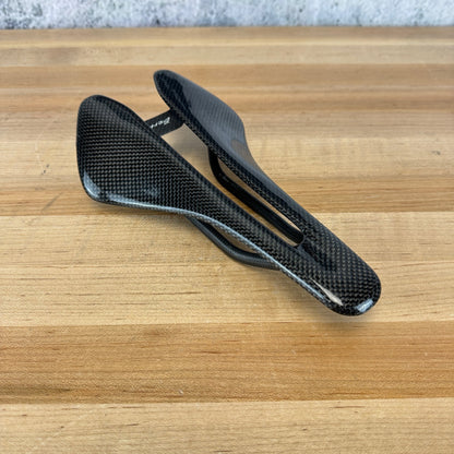 Light Use! Berk Lupina Short Full Carbon Glossy 144mm 7x9mm Bike Saddle 72g