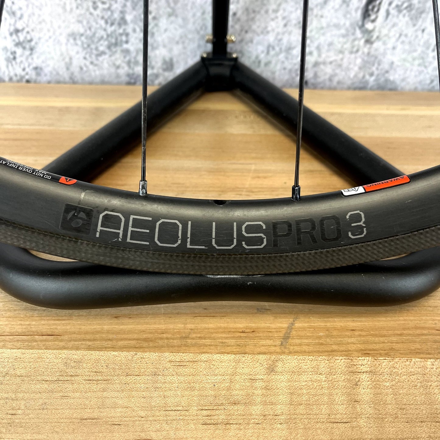 Bontrager Aeolus Pro 3 Carbon Tubeless Rim Brake Wheelset