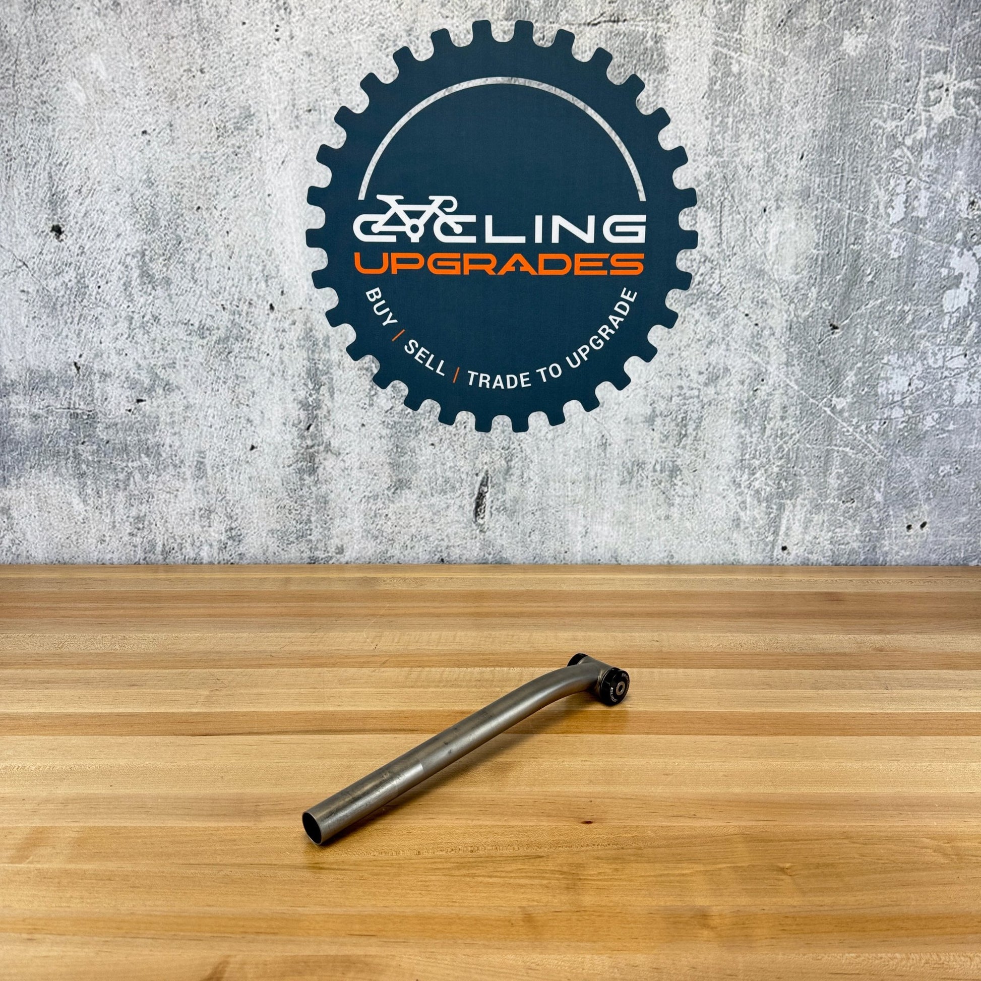 BinghamBuilt Sweetpost Layback 300mm x 27.2mm 20mm Offset Titanium Seatpost 225g