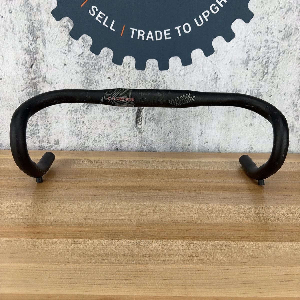 Race Face Cadence 42cm 31.8mm Round Drop Bar Bike Handlebar 293g