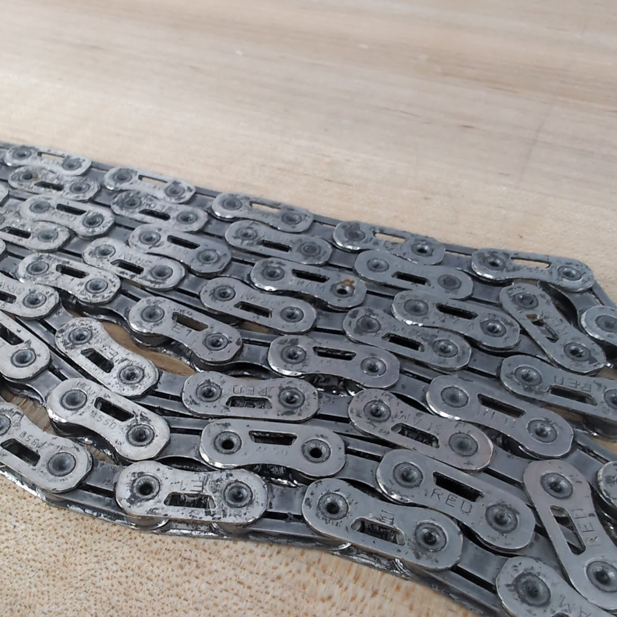 Low Mile! SRAM Red AXS 126 Link 12/13 Speed Flattop E1 Silver Chain 246g Flattop — photo 3 of 4