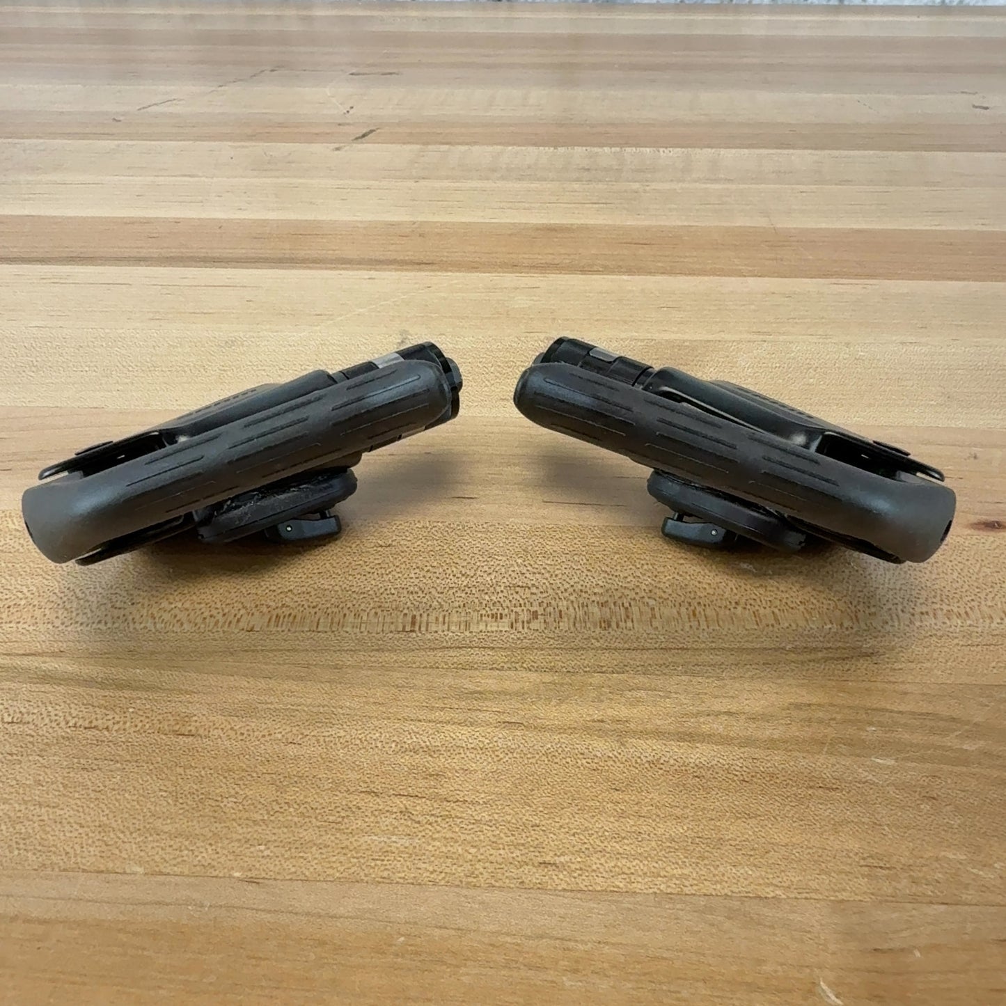 Low Mile! SRAM S-900 Aero HRD Disc Brake Carbon Brake Levers w/ Red E1 Calipers