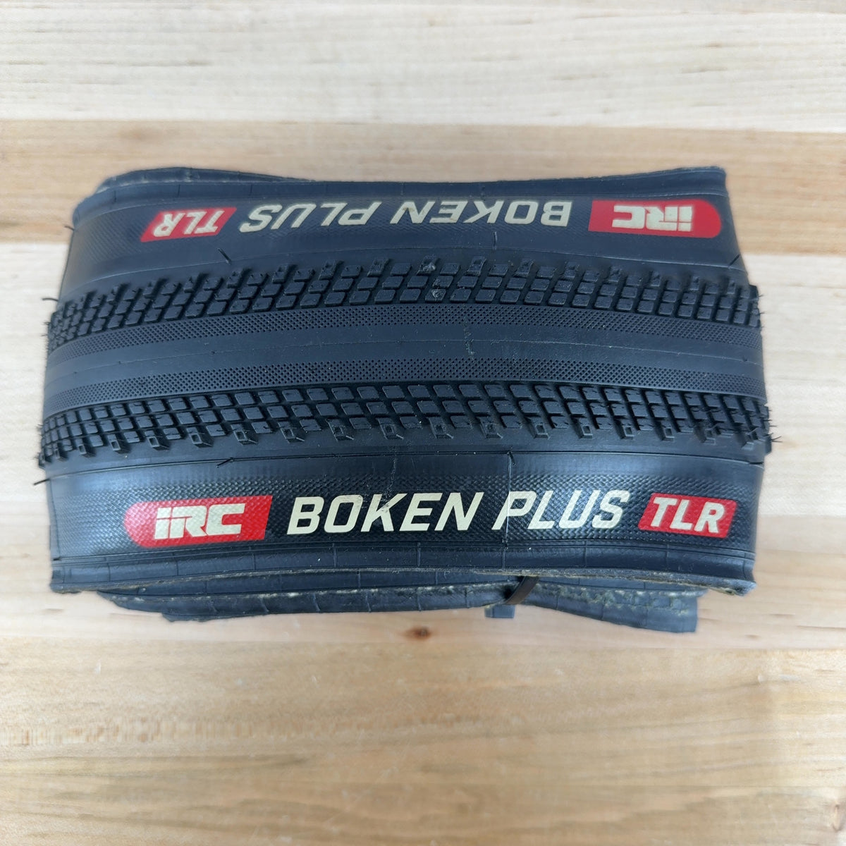 New Take Off! IRC Boken Plus 700x42mm Tubless Single Gravel Bike Tire 615g — photo 3 of 4