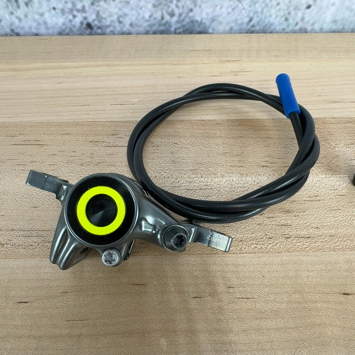 Light Use! MAGURA MT8 SL 2-Piston Post Mount Hydraulic MTB Disc Brake Calipers