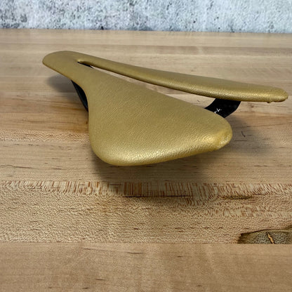 Berk Ploh 143mm 7x9mm Rails Padded Gold Carbon Lightweight Bike Saddle 100g
