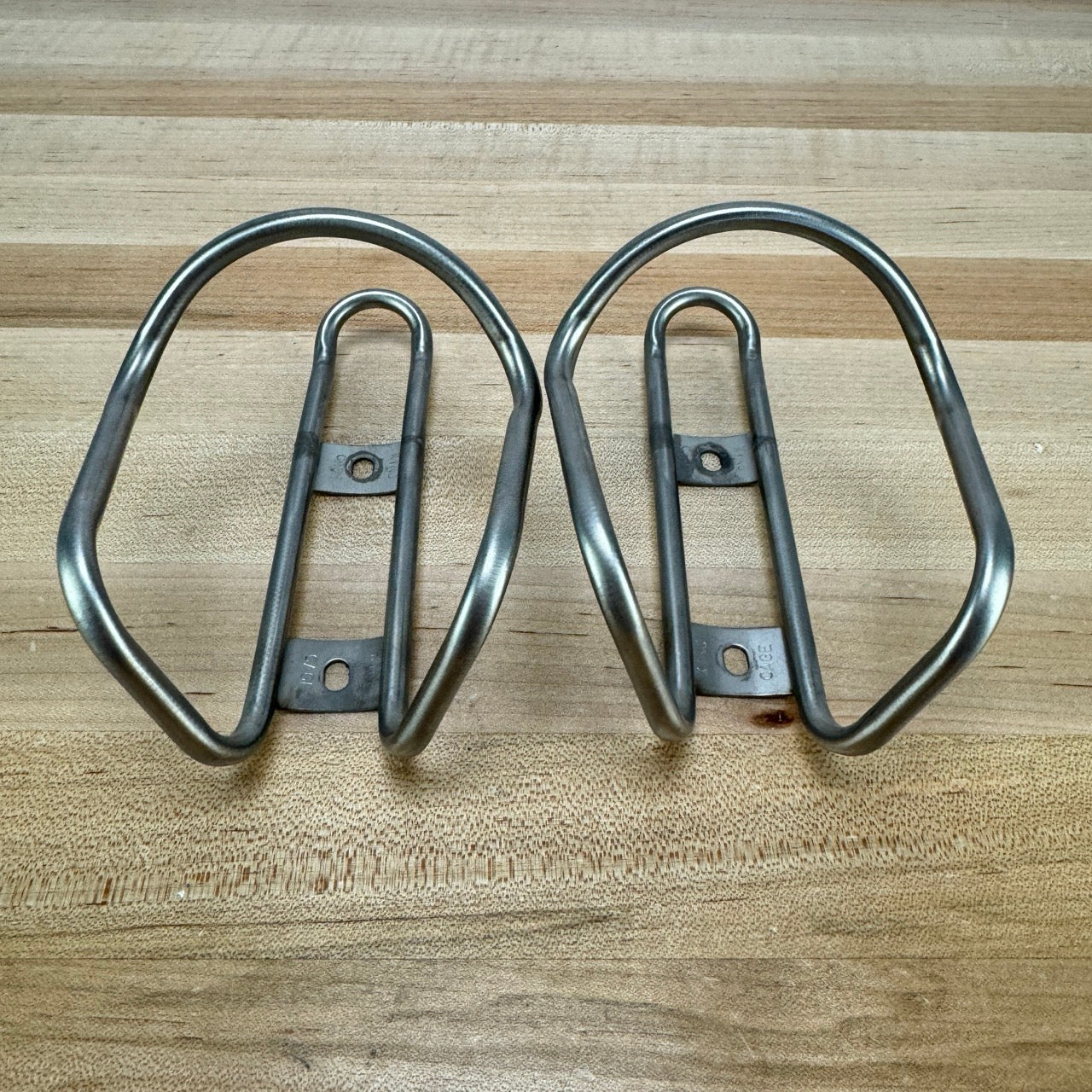 Ridden Once! King Cage Cycling Bike Pair Titanium Water Bottle Cages 55g