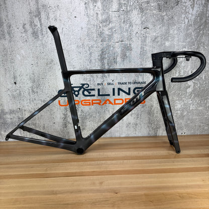 Scott Addict RC Medium 54cm Carbon Disc Brake Frameset 700c Sunbeam Black 1573g