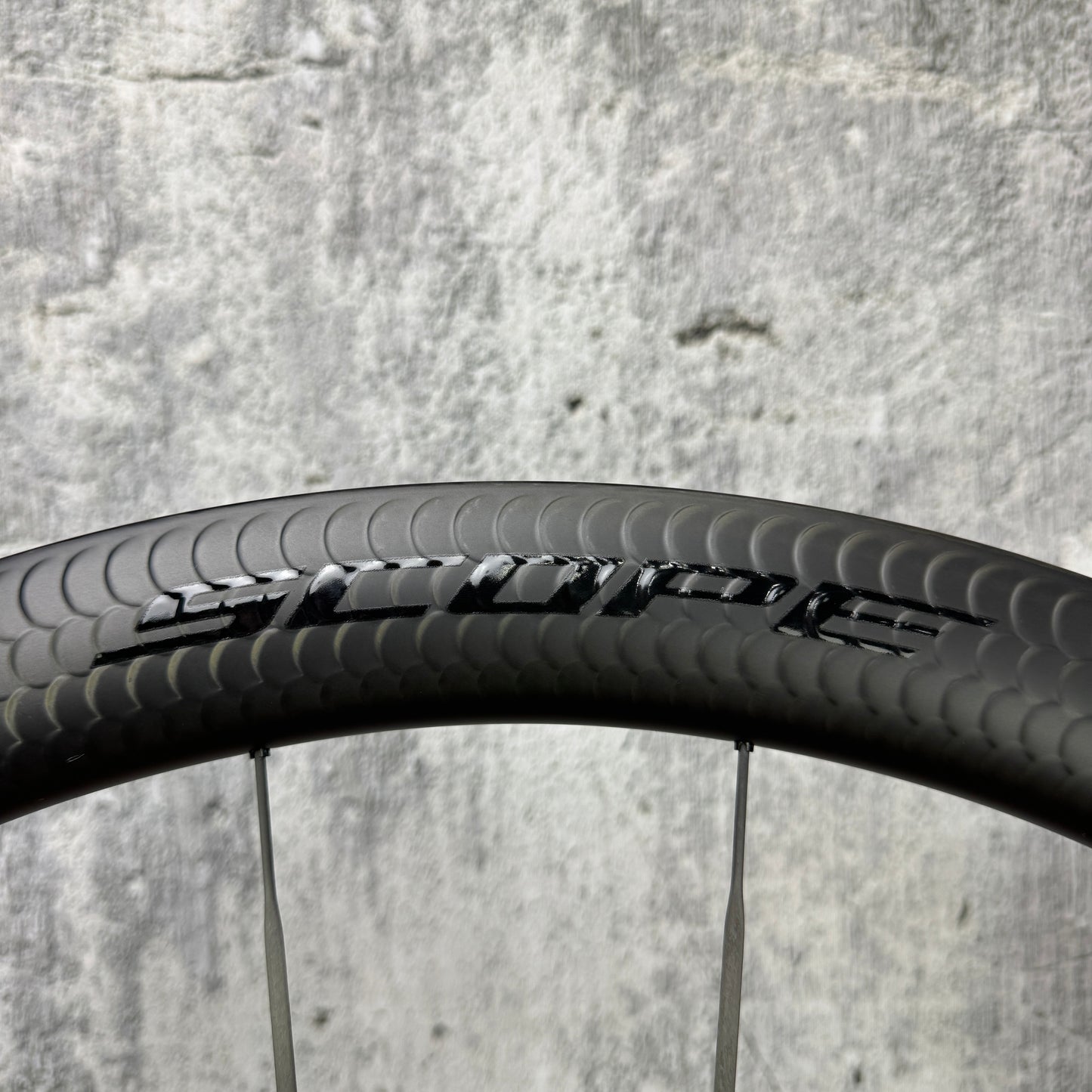 New! Scope Artech 4.G Carbon Disc Tubeless Hookless Gravel Wheelset 700c 1150g