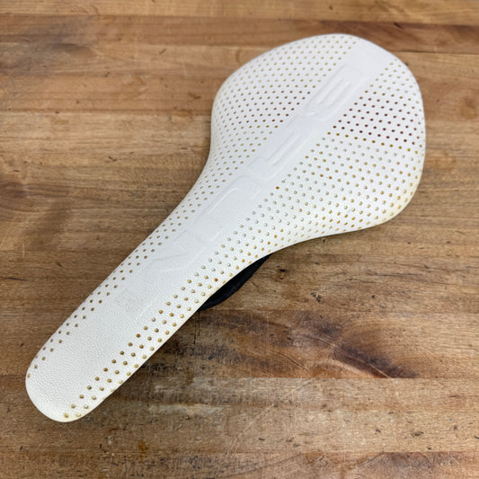 Fizik Antares 00 Busyman 138mm White Leather Baum Cycles Finish Bike Saddle 155g