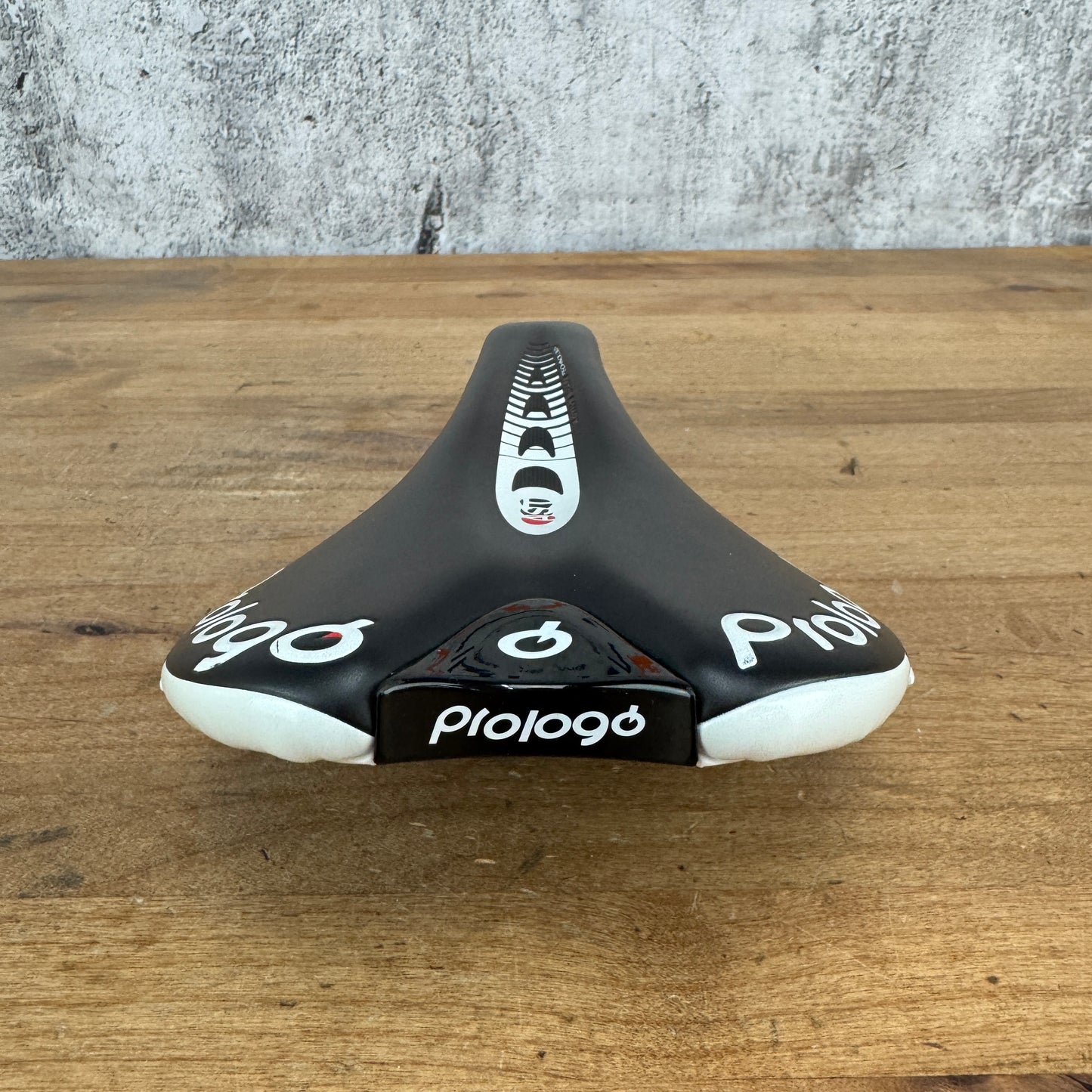 Prologo Nago Evo Plus Pro 141mm 7z7mm Ti 1.4 Bike Saddle 2442g