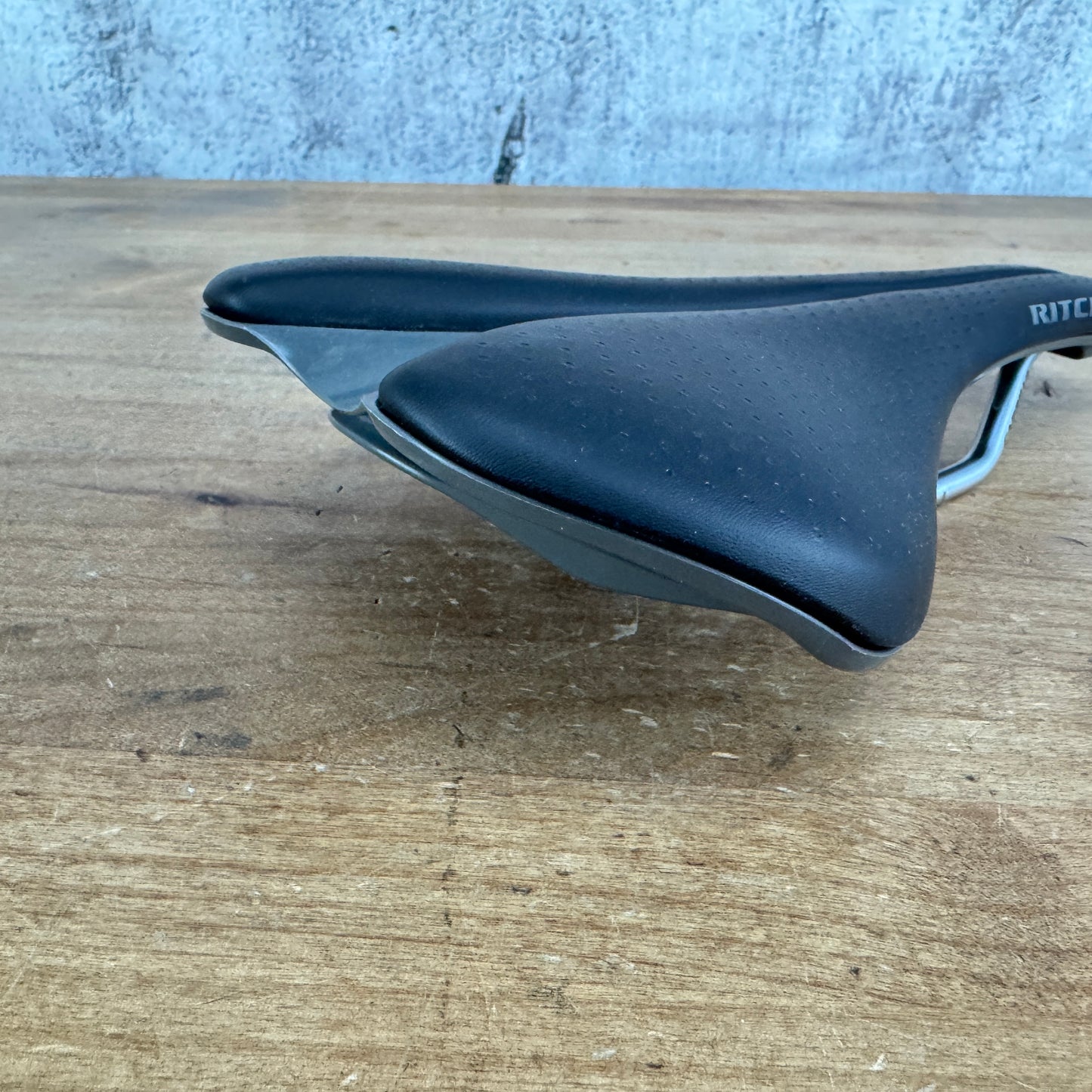 Ritchey Cabrillo 7x7mm Steel Rails 144mm Saddle 268gg